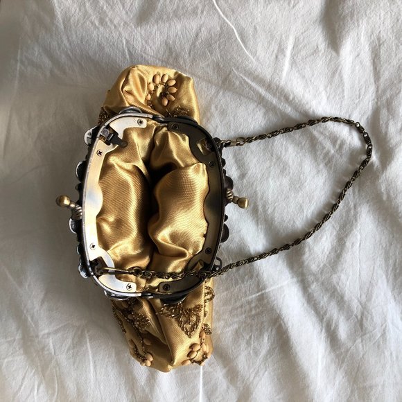 3/$30 ✨Gold Satin Beaded Clutch with Chain Strap - Picture 5 of 5